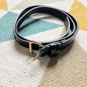 Chic little black belt